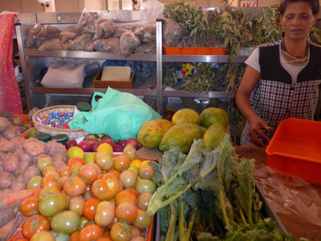 140222-C03 mit vielen Markst&auml;nden