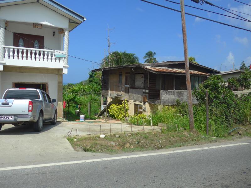 141219-B03 Alt und Neu nebeneinander