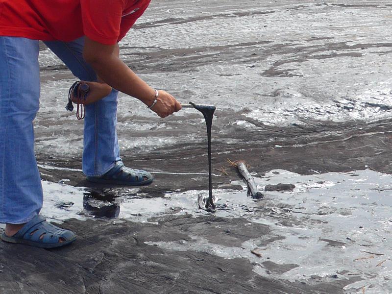 141219-D03 fluessiger Asphalt