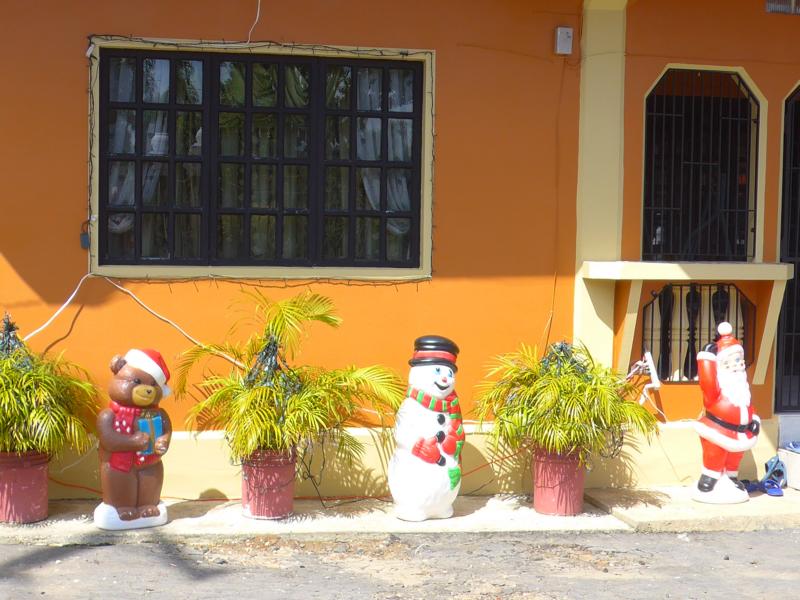 141219-F02 schmilzt hier nicht der Schneemann