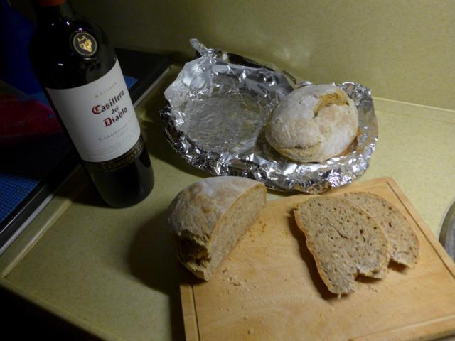 150103-A02 ein schoen gelungenes Brot