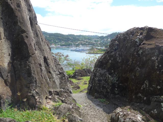 150111-B01 wir stiegen zum Fort hinauf