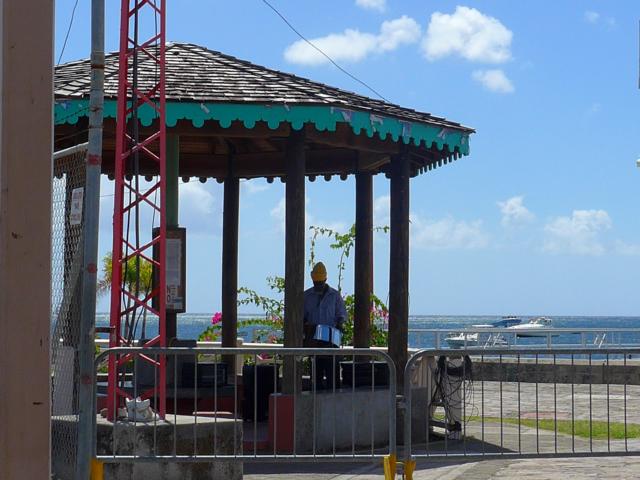 150305-C01von dort hoerten wir Steelbandklaenge