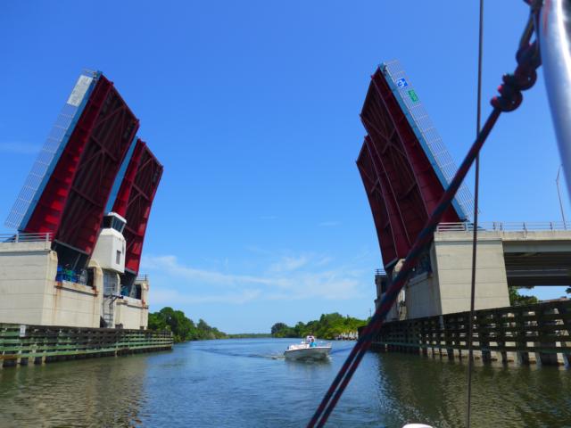 150414-B05 die letzte Br&uuml;cke vor dem Indien River