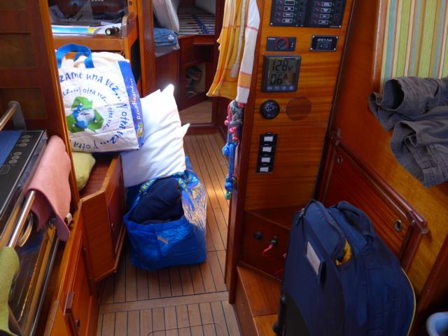 150501-A01 alles muss von Bord