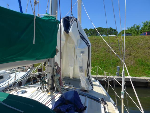 150501-A05 in der Habor Squer Marina