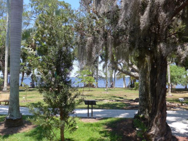 160507-F-C01 wundersch&ouml;ne gro&szlig;e G&auml;rten